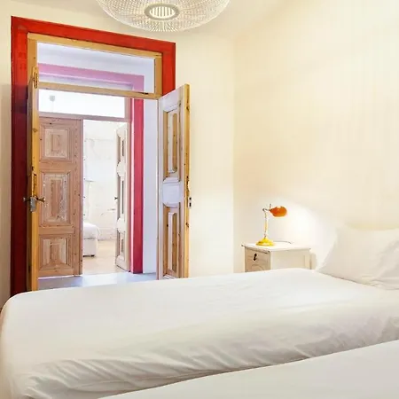 Appartement Plum Guide - The Red Ball